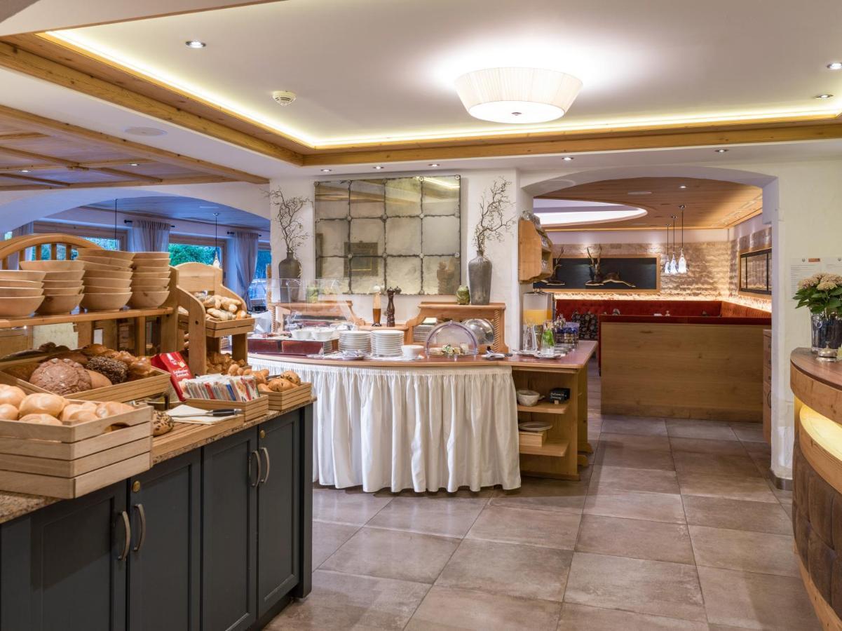 Hotel Jaegerhof Майрхофен Экстерьер фото