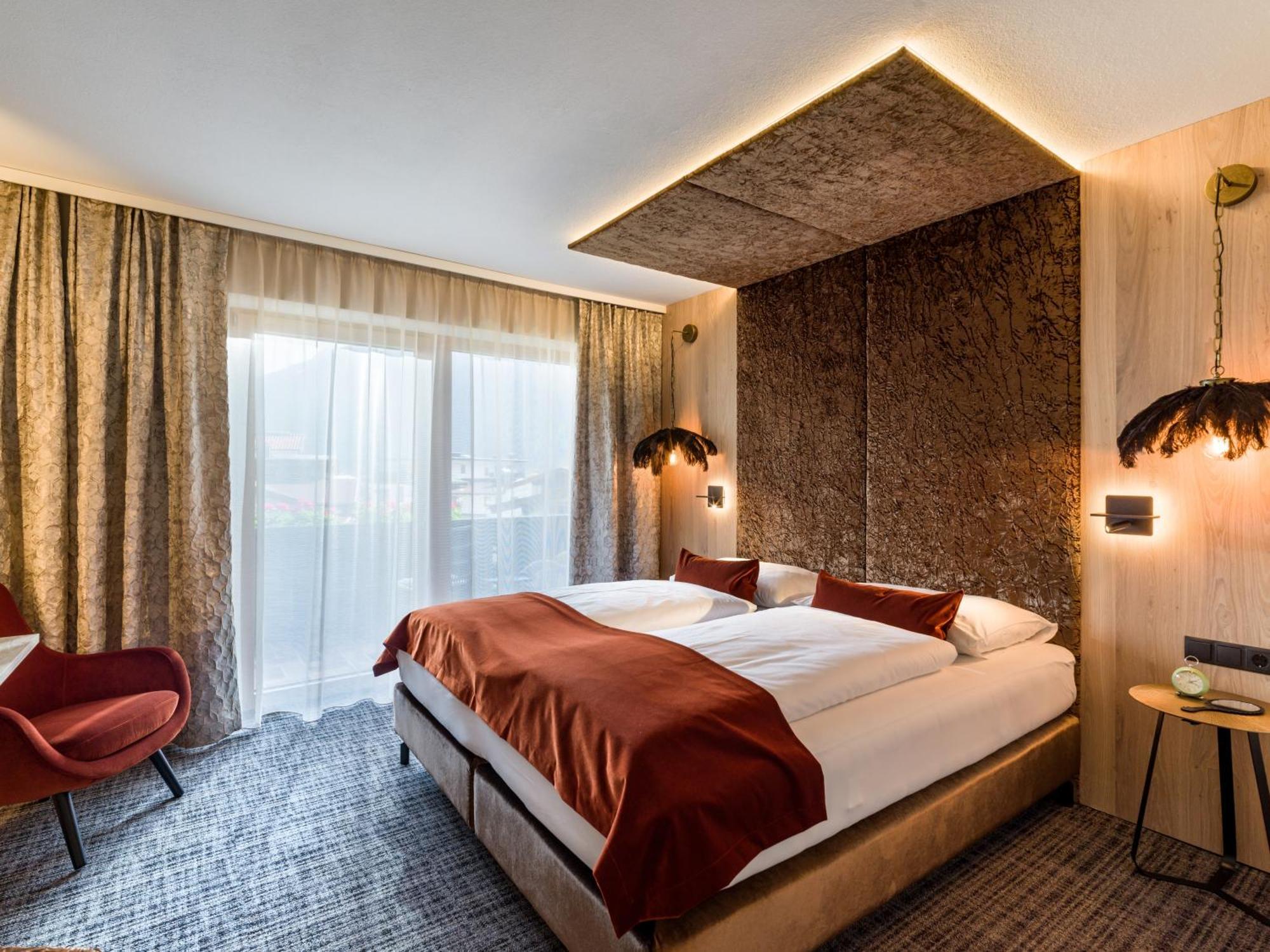 Hotel Jaegerhof Майрхофен Экстерьер фото