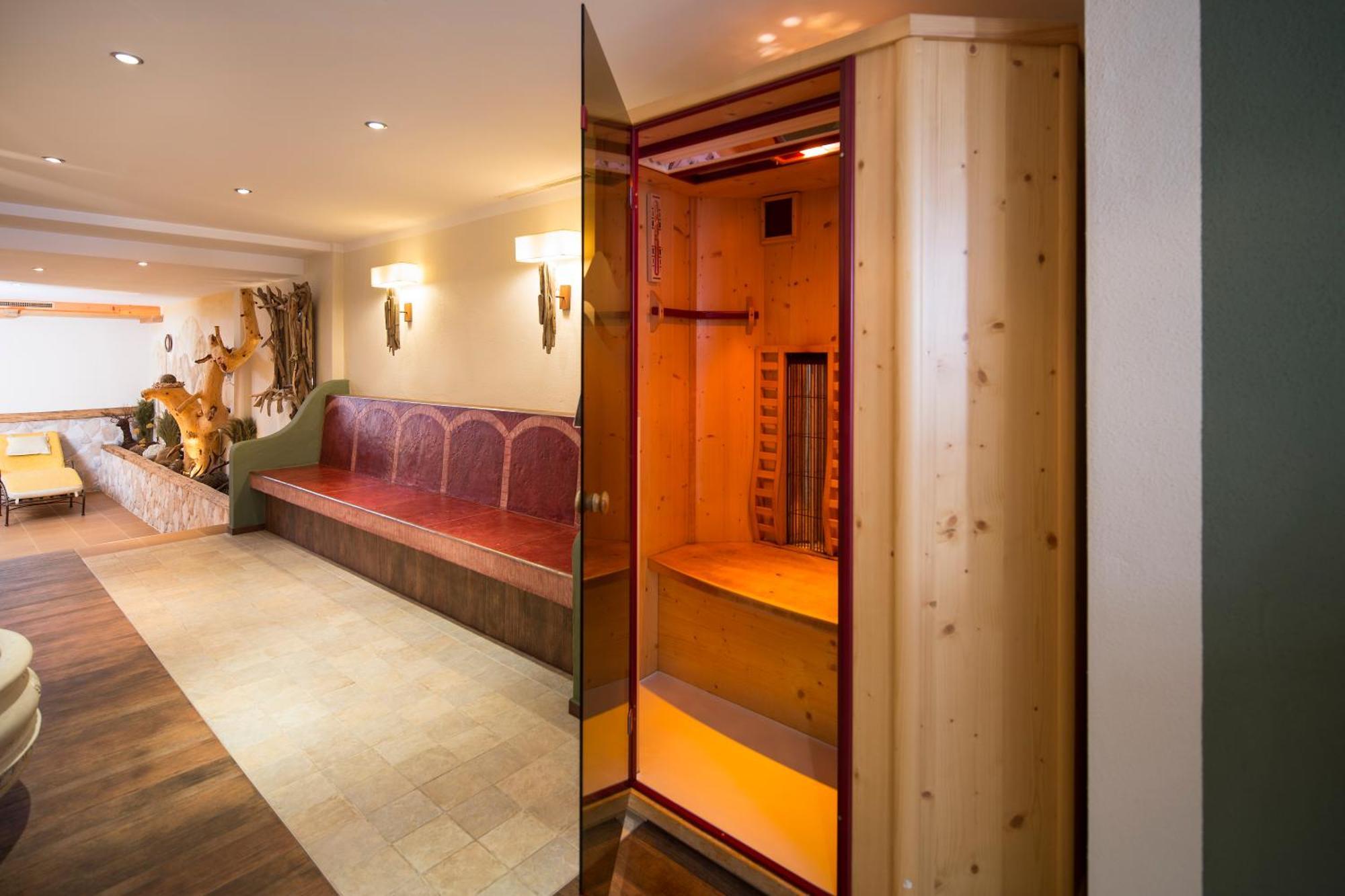 Hotel Jaegerhof Майрхофен Экстерьер фото