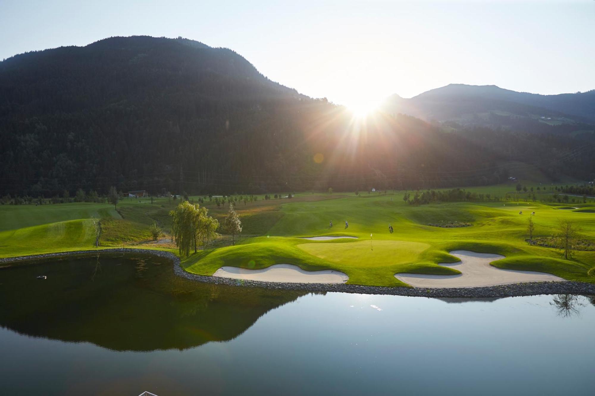 Hotel Jaegerhof Майрхофен Экстерьер фото