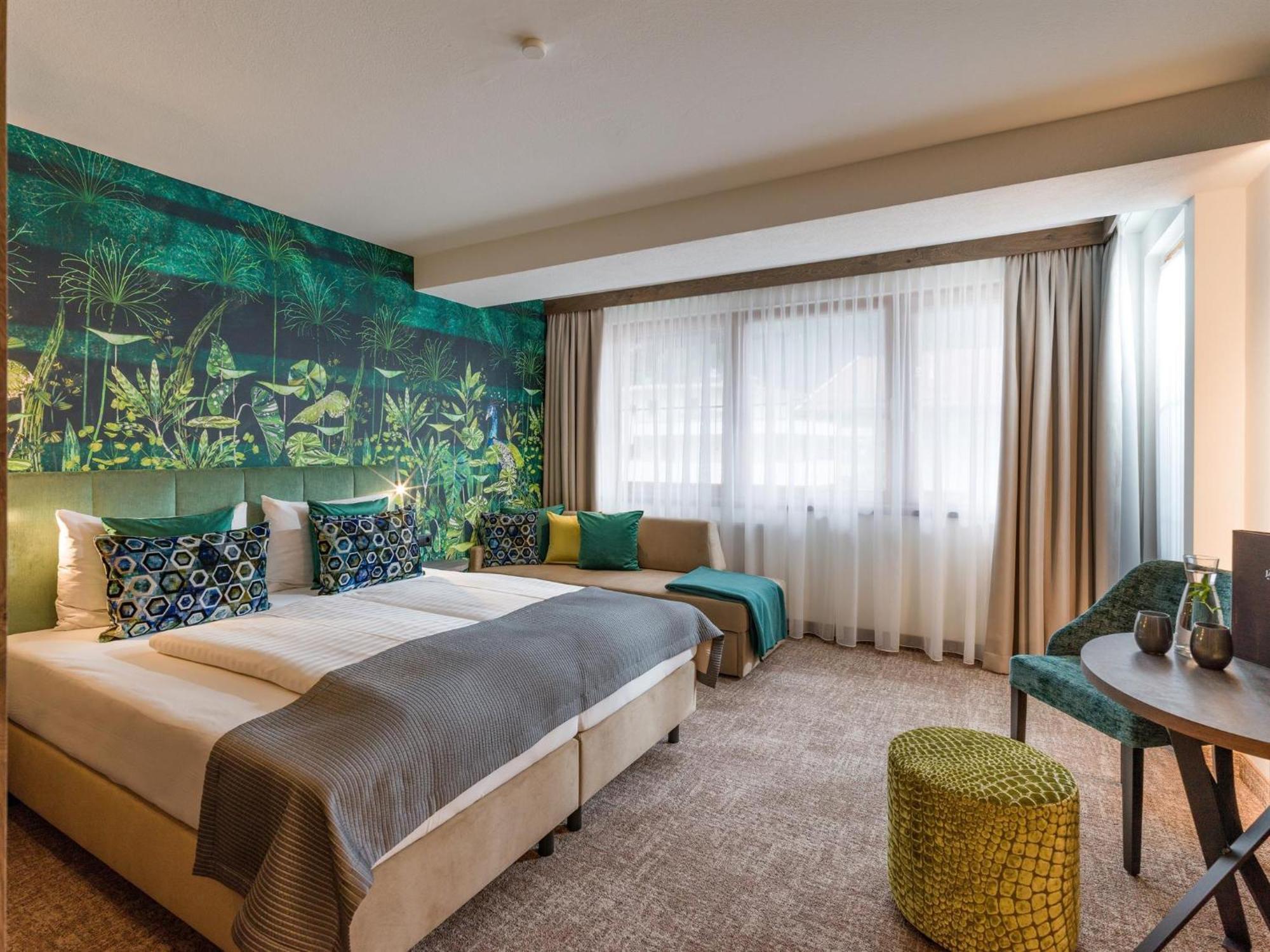 Hotel Jaegerhof Майрхофен Экстерьер фото